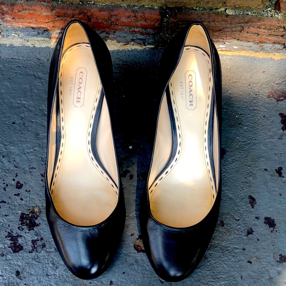 COACH Leather vtg heels